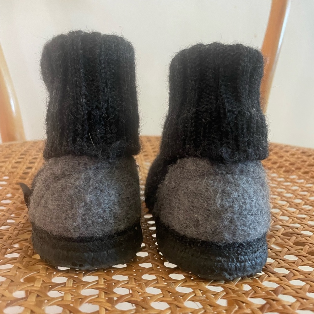 Giesswein kids shoes size 23 (7ish US)